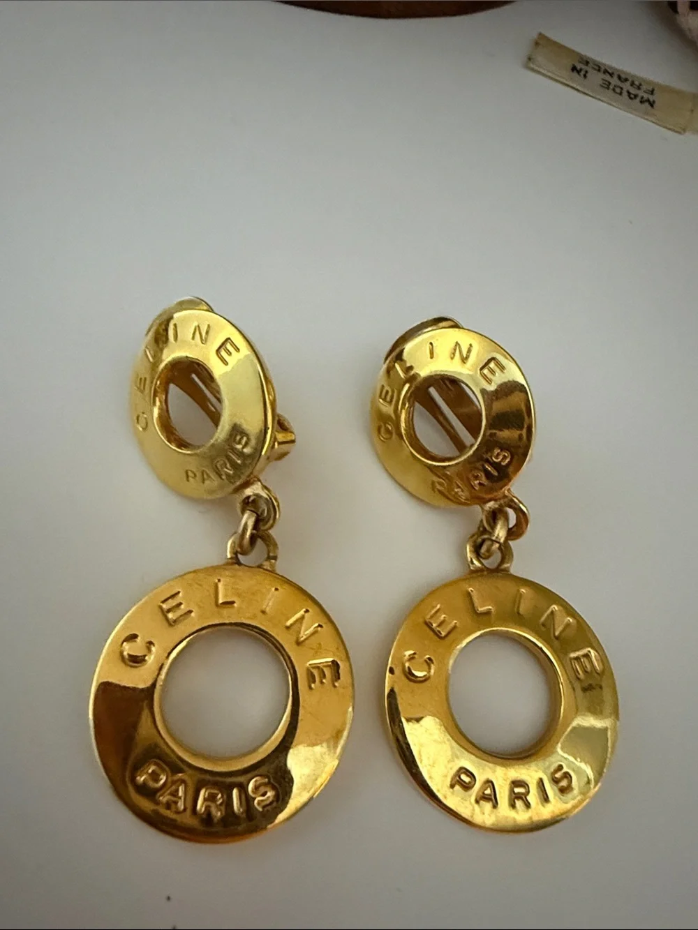 Celine Circle Dangle Clips - Picture 1 of 2